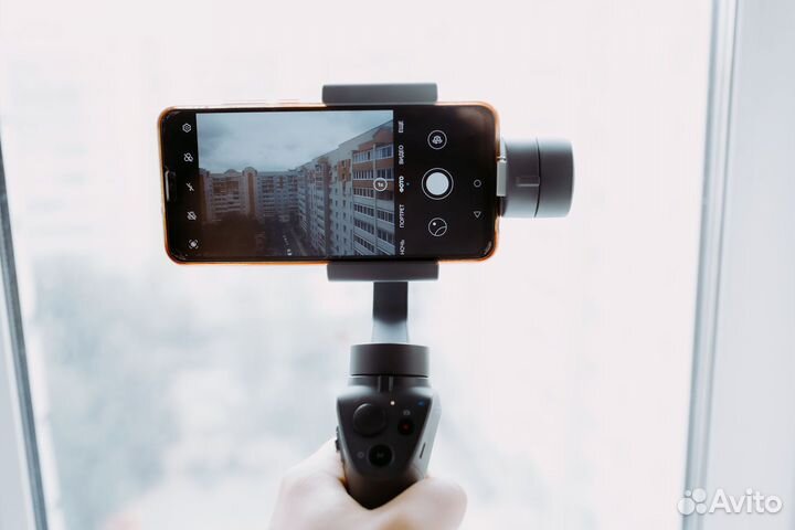 Электронный стабилизатор DJI osmo mobile 2