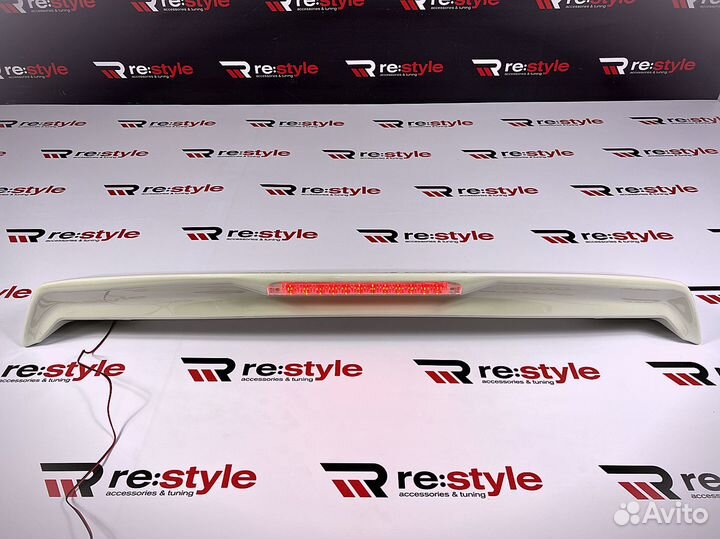 Спойлер Наверх Land Cruiser Prado 120 Белый