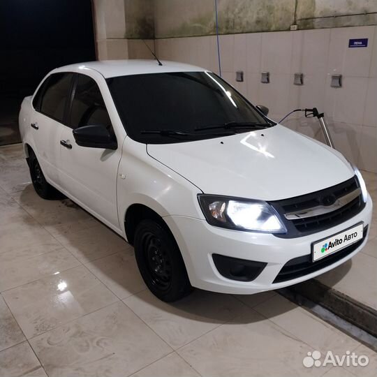 LADA Granta 1.6 МТ, 2017, 240 000 км