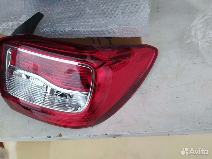 Фонарь правый Рено Логан 2