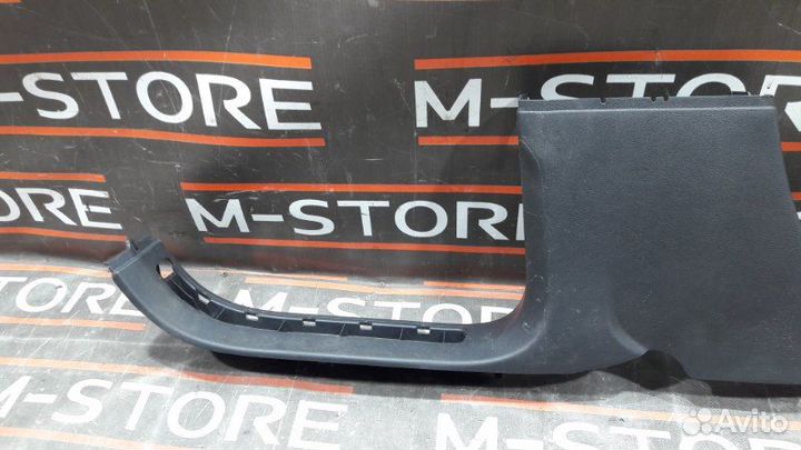 Накладка на порог салона левая Volkswagen Touareg