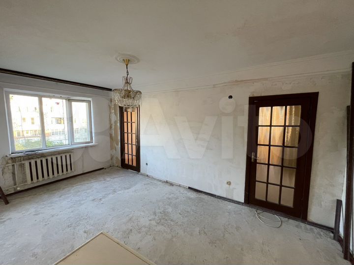 3-к. квартира, 58 м², 5/5 эт.