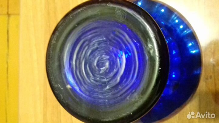 Ваза синее стекло