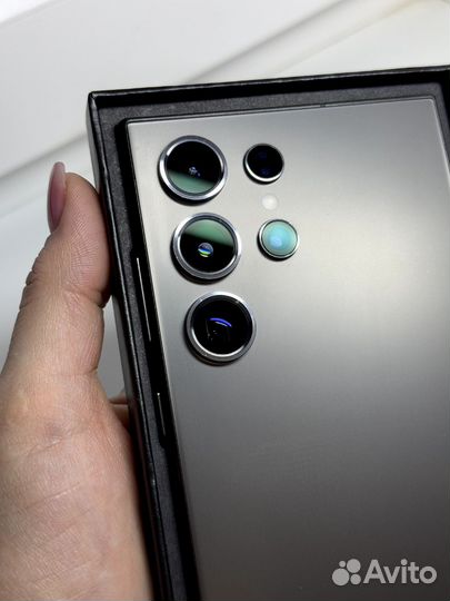 Samsung Galaxy S24 Ultra, 12/256 ГБ