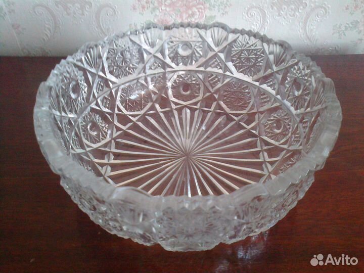 Хрусталь,Цв.Стекло,Фарфор,Вазы,Бокалы,Тарелки,СССР