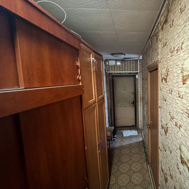 Комната 11,5 м² в 4-к., 1/9 эт.
