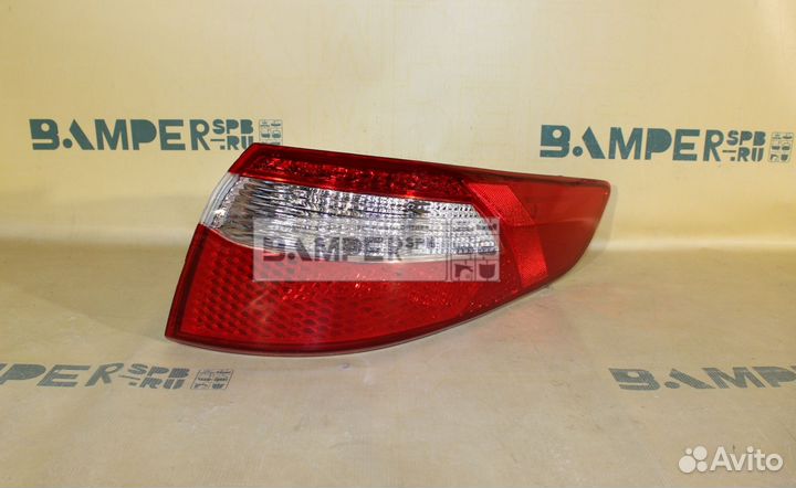 Фонарь правый внешний Kia Rio 3 2010-2015