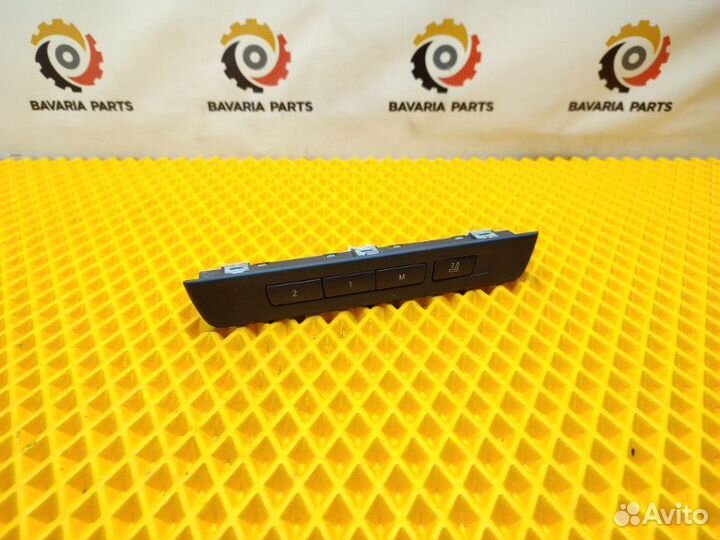 Кнопки памяти сидений Bmw 7 F01 3.0 N54 2010