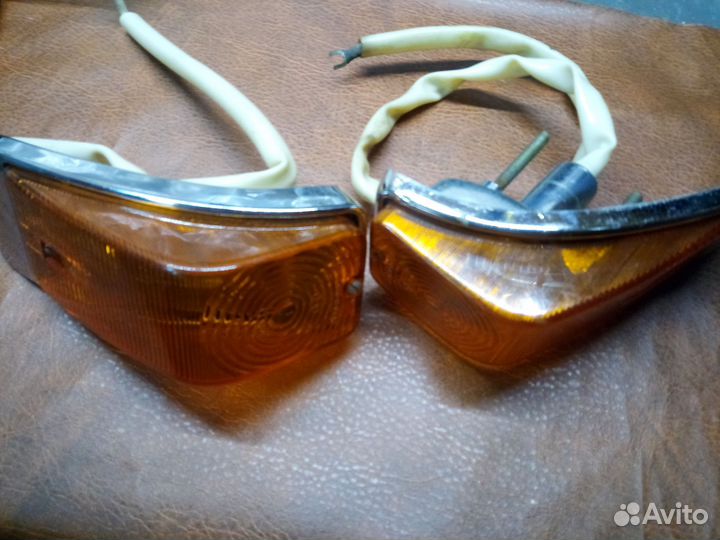 Указатели поворота газ-24