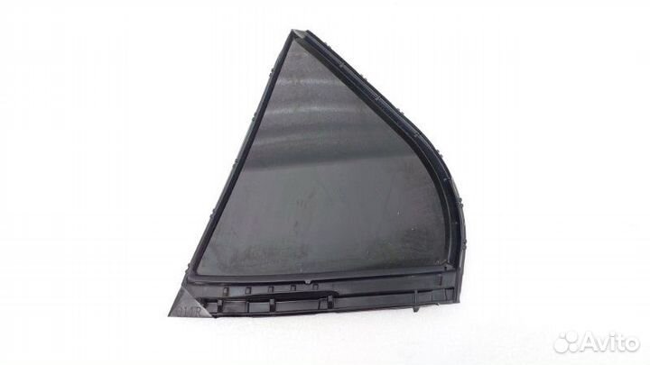 Стекло двери (форточка) заднее правое Toyota Camry