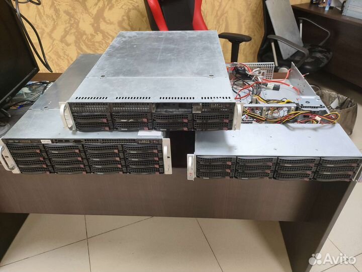 Сервер Supermicro 2U CSE-826