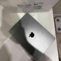 Apple macbook Air M2 13.6 2023 года