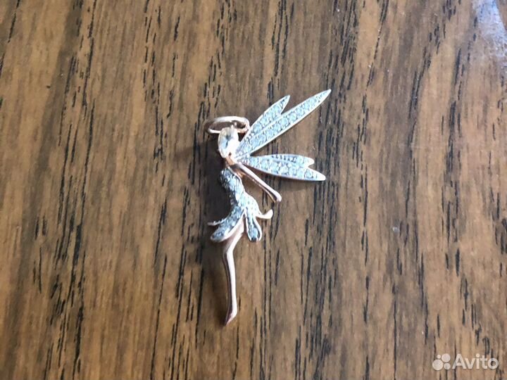 Подвеска с бриллиантом