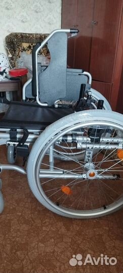 Коляска инвалидная