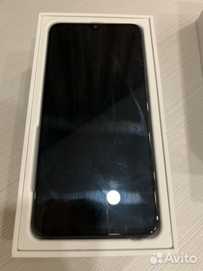 Xiaomi Mi 9 Lite, 6/64 ГБ