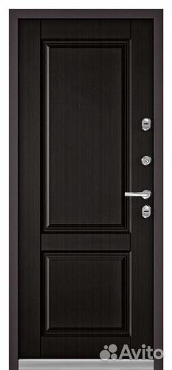 Дверь входная для частного дома