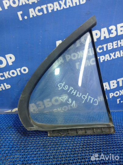 Форточка задней левой двери Toyota Sprinter седан