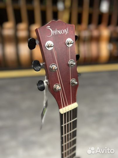 Акустическая гитара (новая)