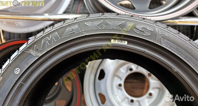 Maxxis MA-Z1 Victra 225/45 R17 94W