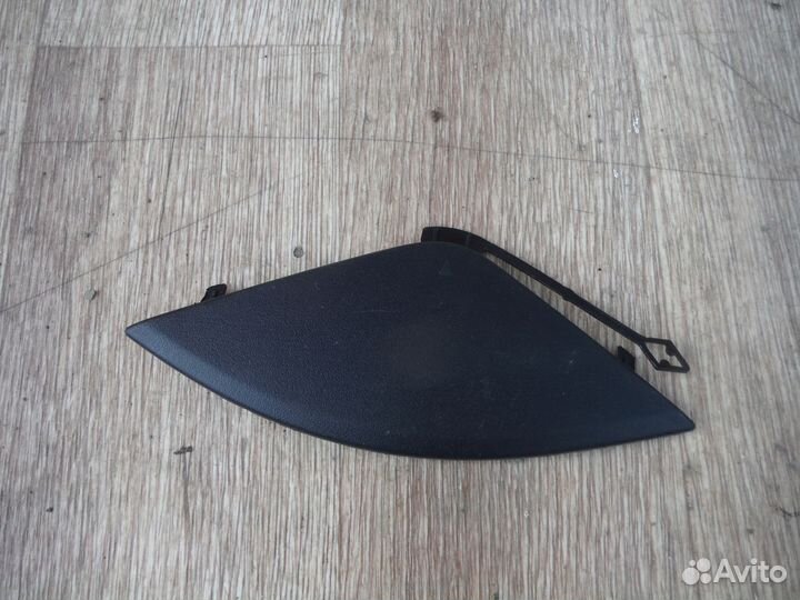 Крышка буксировочной проушины BMW X4 (F26) 2018