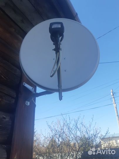 Продам Комплект спутникого тв 