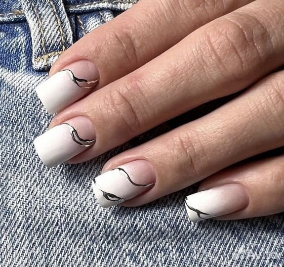 Маникюр,педикюр