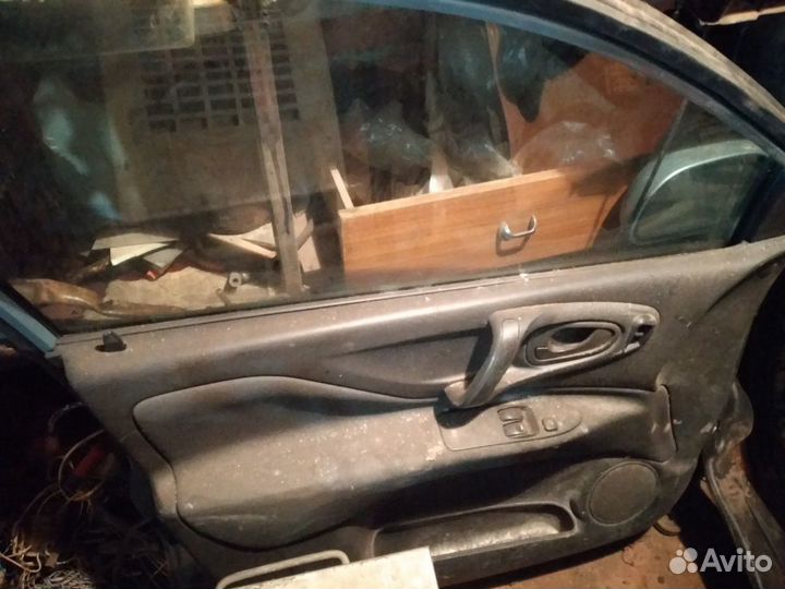 Двери от Митсубиси Спейс стар