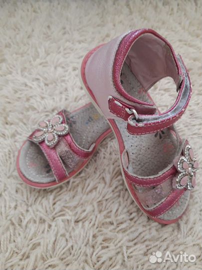 Босоножки детские для девочек