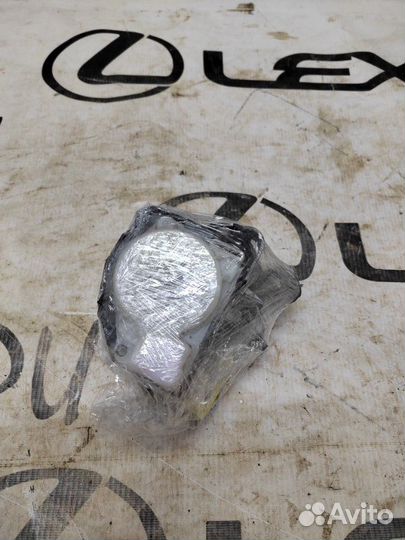 Ремень безопасности Toyota Land Cruiser Prado