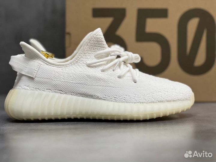 Кроссовки белые adidas yeezy boost 350 v2 (36-45 р