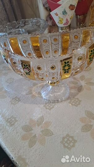 Вазы конфетницы на ножке