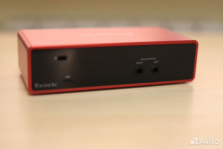 Focusrite Scarlett 2i2 studio 3rd Gen