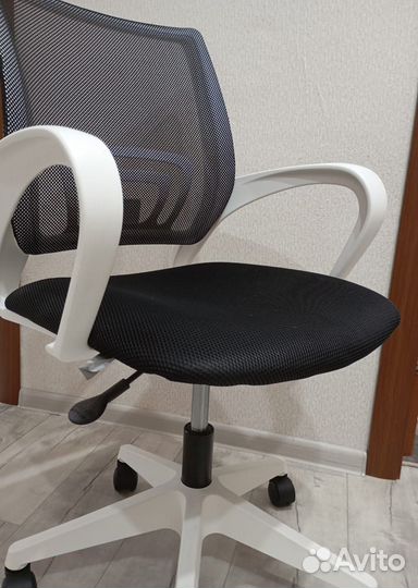 Компьютерное кресло бу