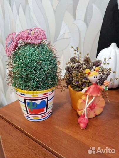 Кактус из бисера, декор для дома