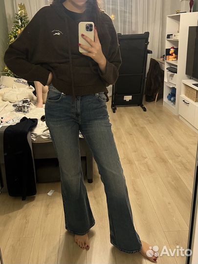 Джинсы mango клеш женские