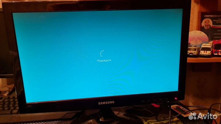 Монитор Samsung s20d300nh