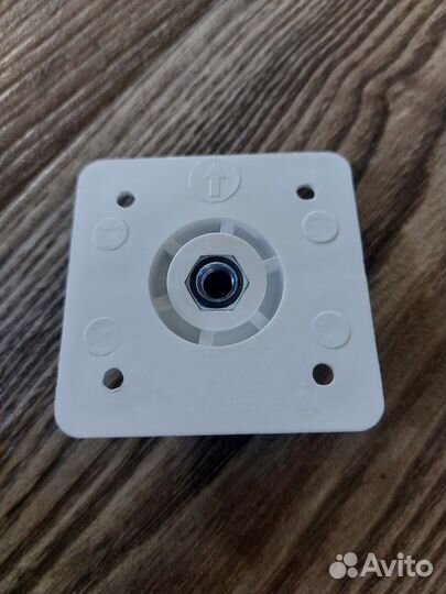 Опора мебельная м8