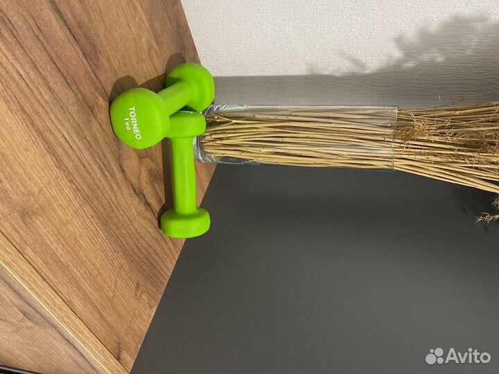 Гантели по 1 кг