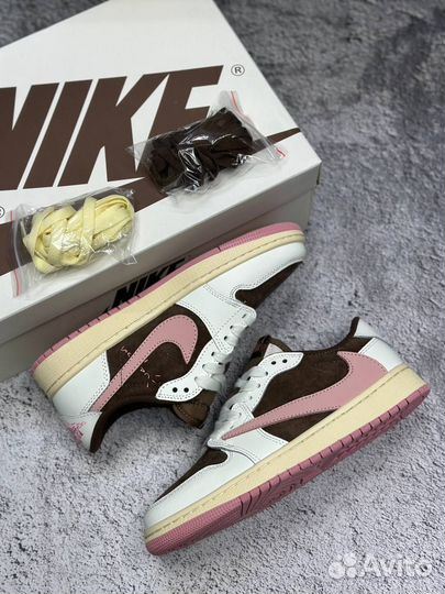 Кроссовки Nike air jordan 1 low x Travis Scott