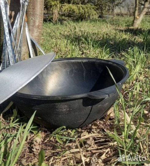 Кaзaн чугунный 16л