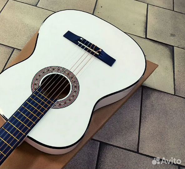 Гитара классическая belucci bc3905 белая с чехлом