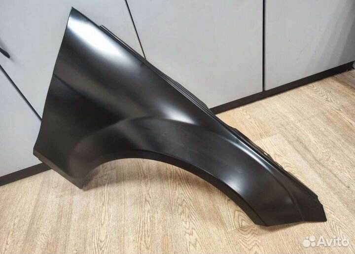 Крыло переднее Mercedes c класс w204