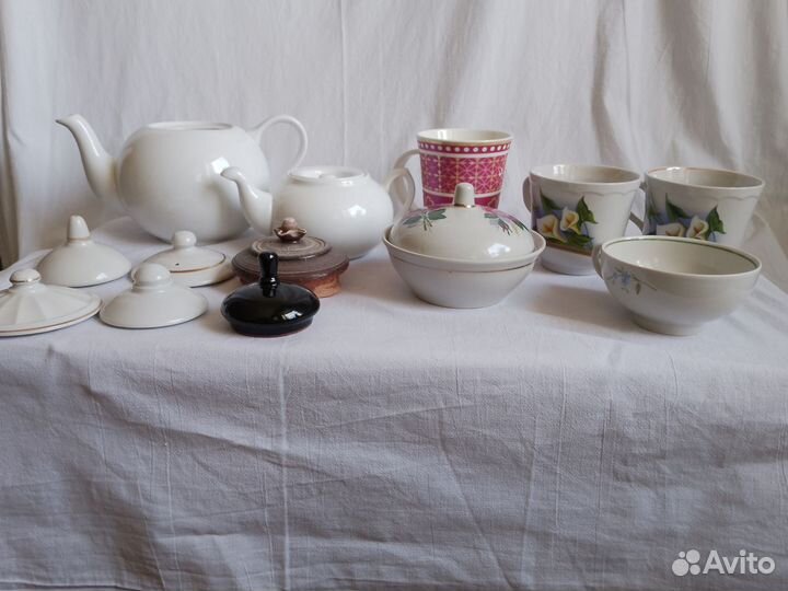 Чайники, кружки, чашки - фарфор