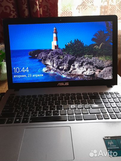 Ноутбук asus K550L, i5, gt740