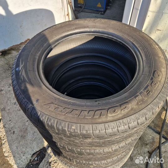 Toyo Open Country H/T 215/65 R16