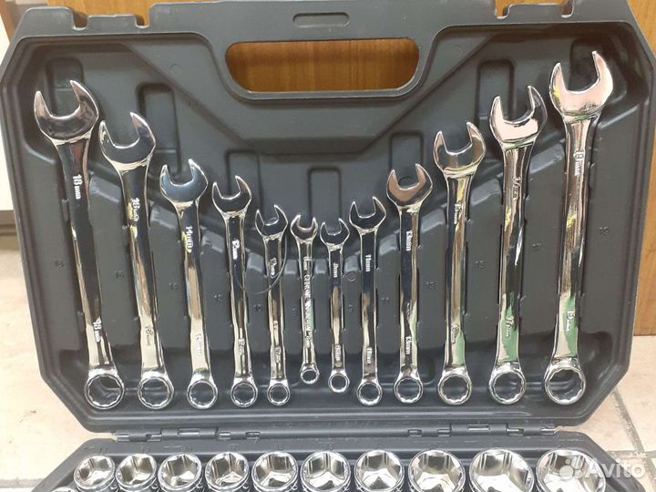 Набор инструментов SATA 61 предмет