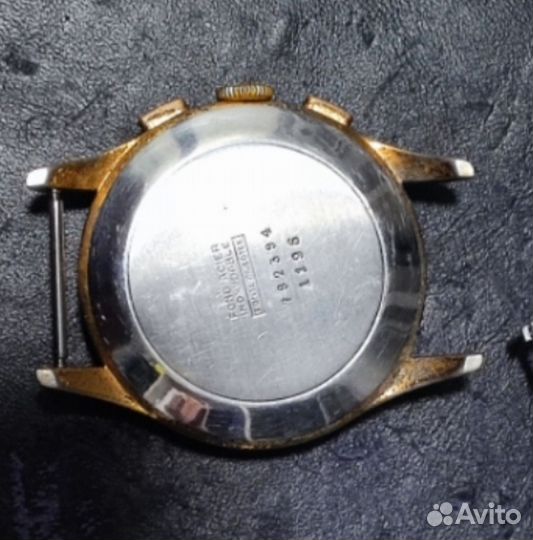 Часы хронограф