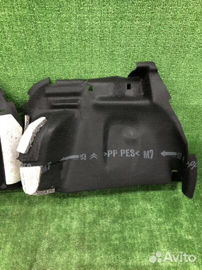 Обшивка багажника Peugeot 308