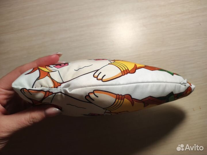 Аниме игрушка