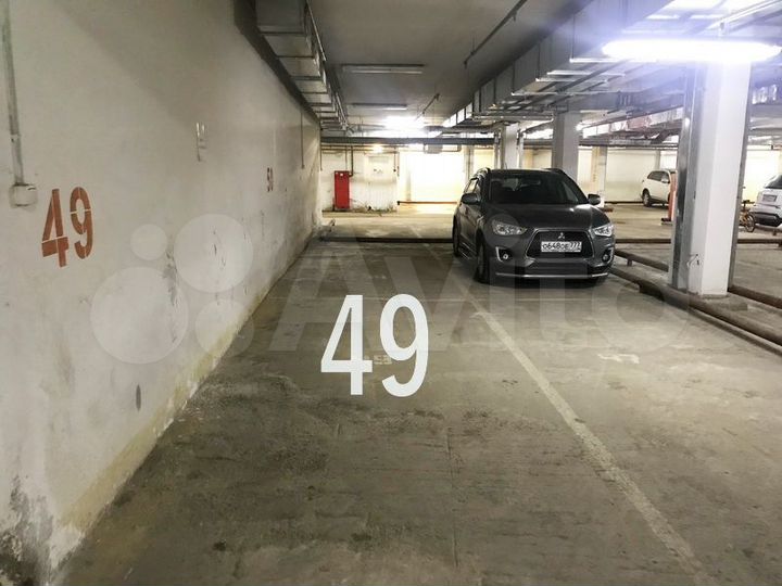 Машиноместо, 14 м²
